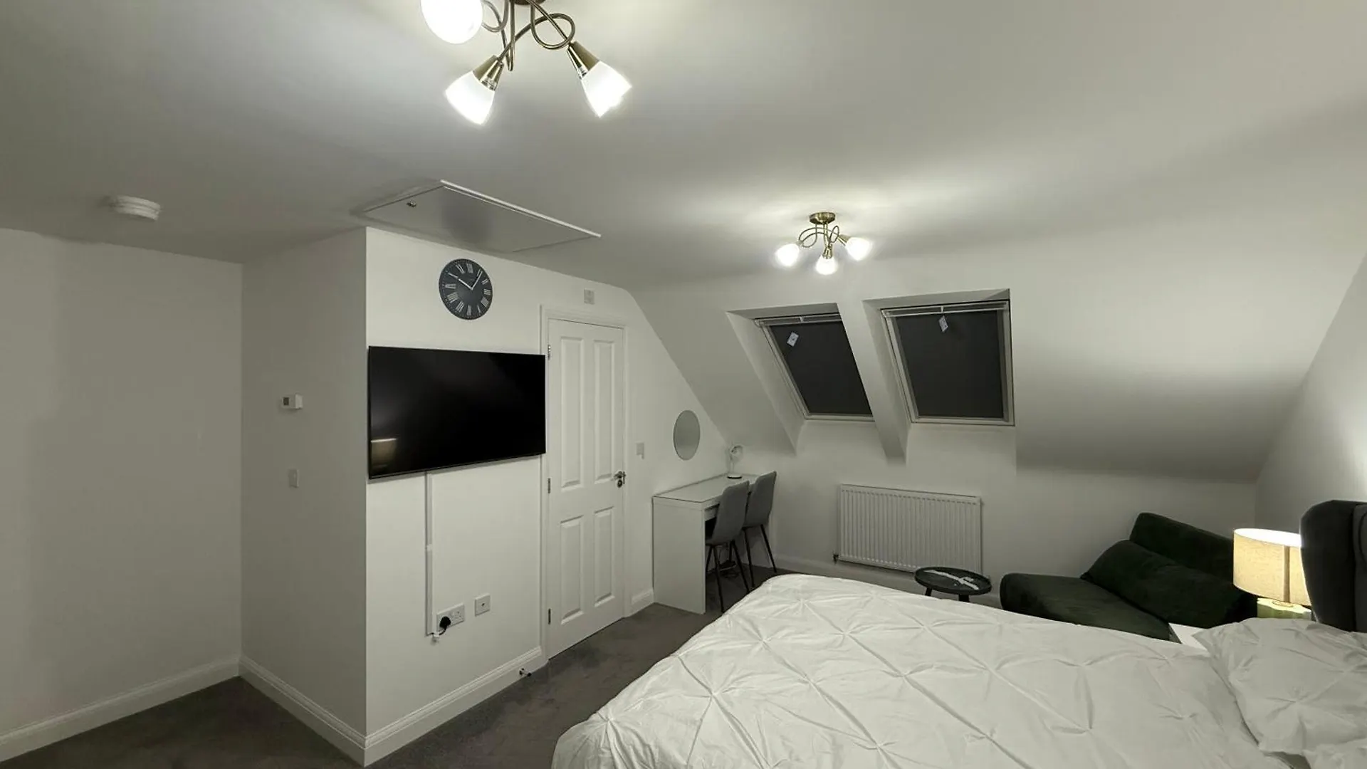 En-Suite Studio - Luxurymeetscomfort Birmingham Homestay